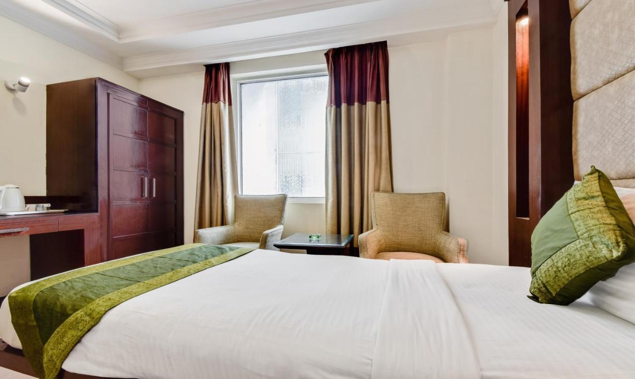 Hotel Treebo Trend Freesia Neu-Delhi Exterior foto