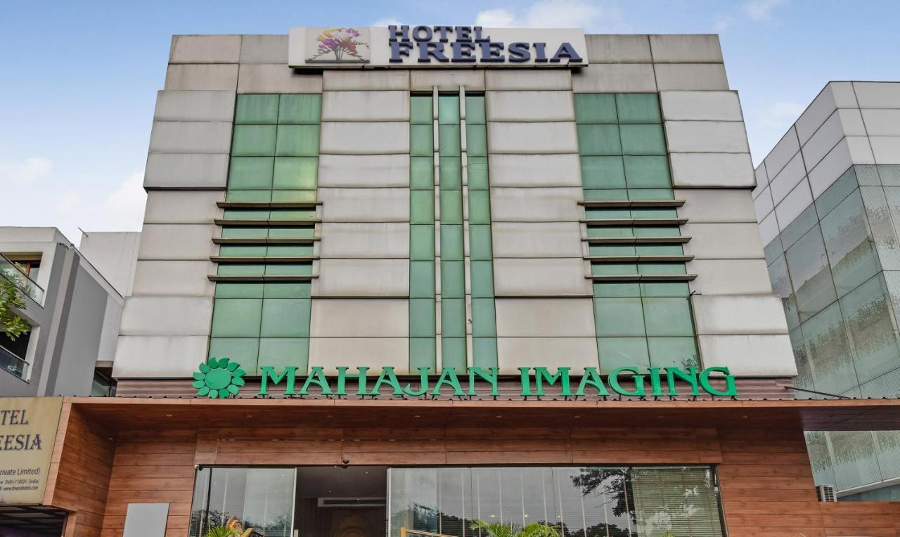 Hotel Treebo Trend Freesia Neu-Delhi Exterior foto
